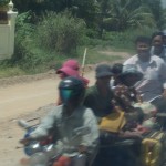 Tag 19 - abenteuerliche 12-Stunden-Busreise nach Kambodscha - Siem Reap